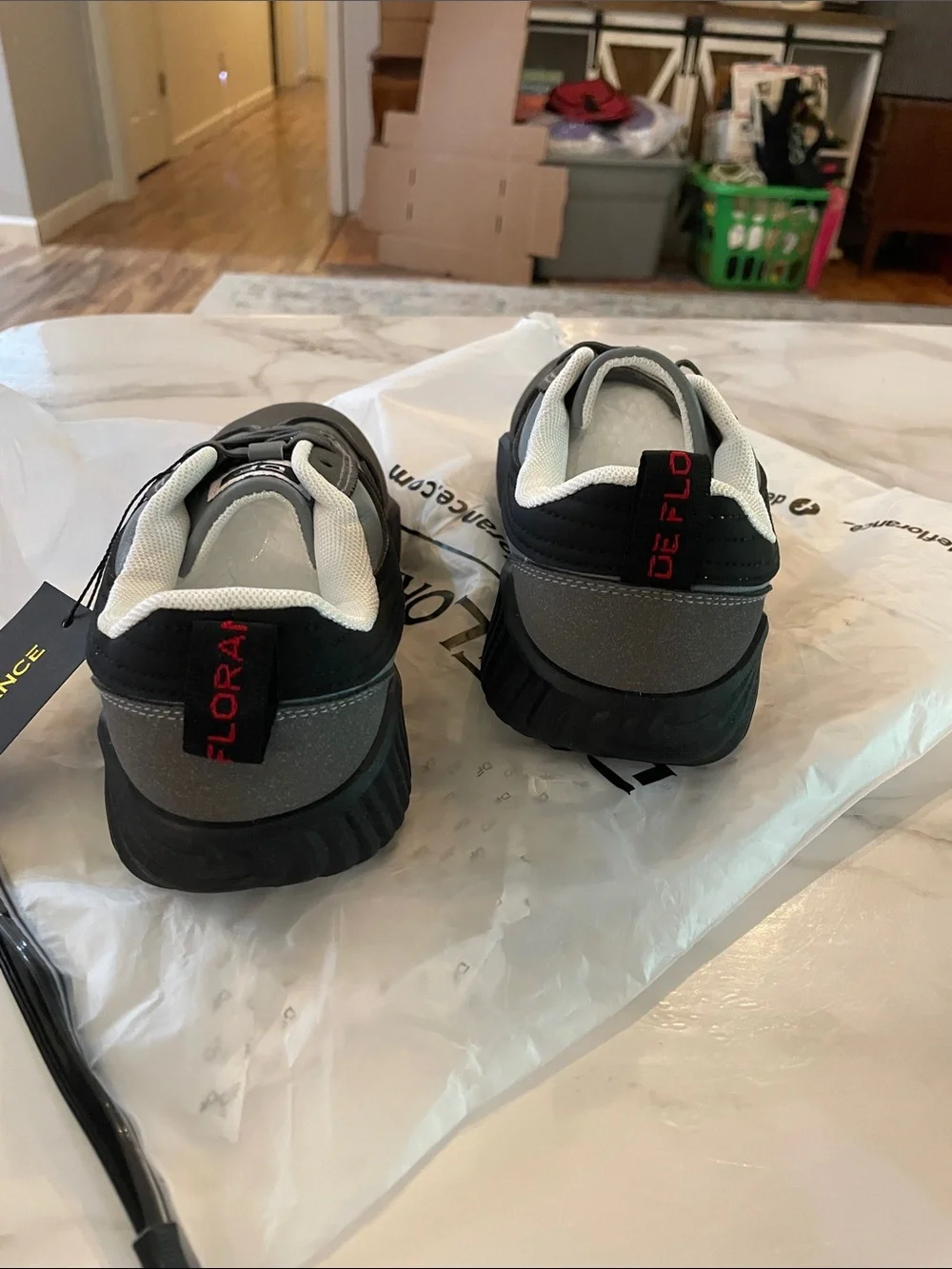 Athletic shoes